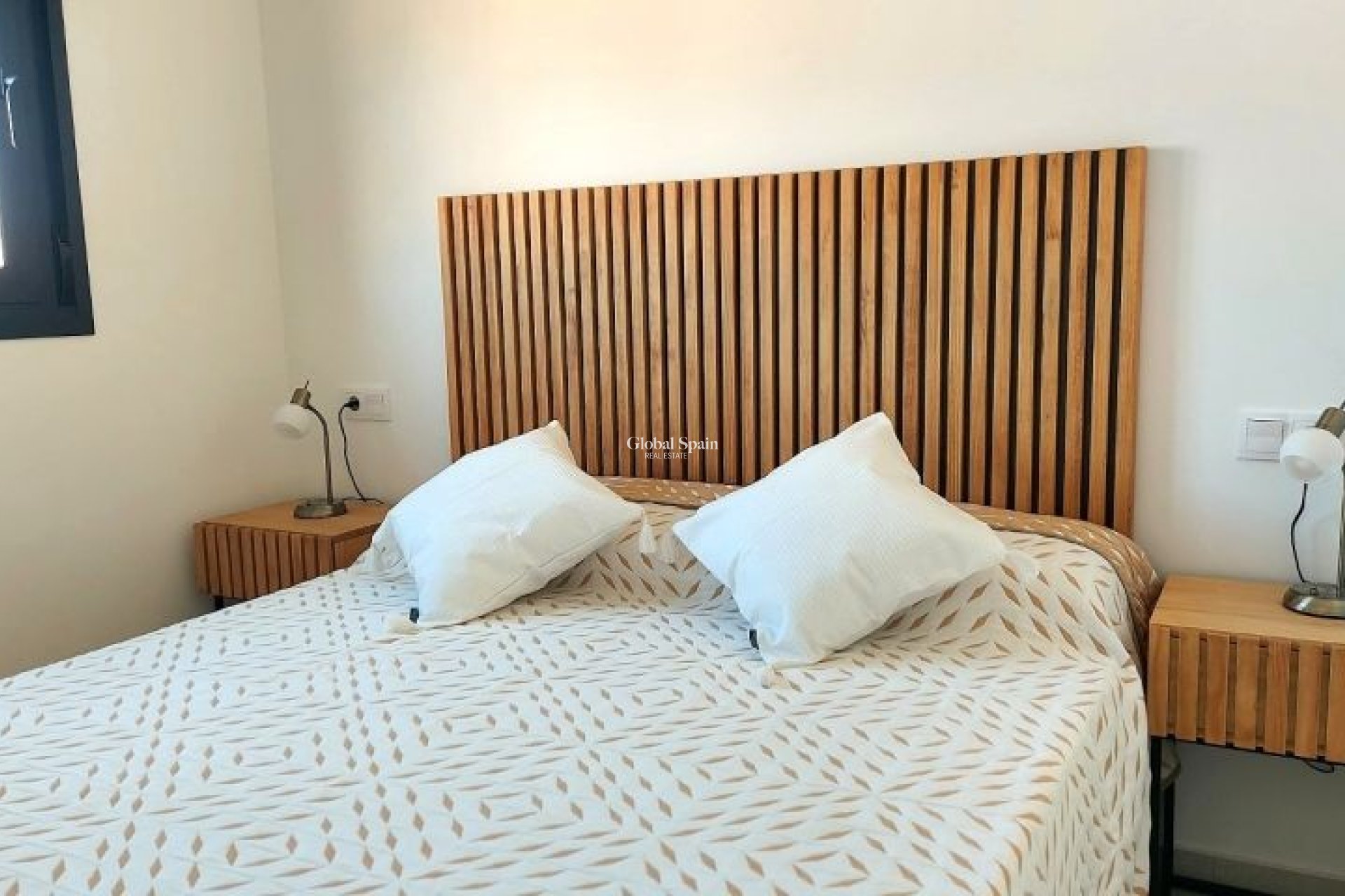 Resale - APARTMENT -
ORIHUELA COSTA - Costa Blanca