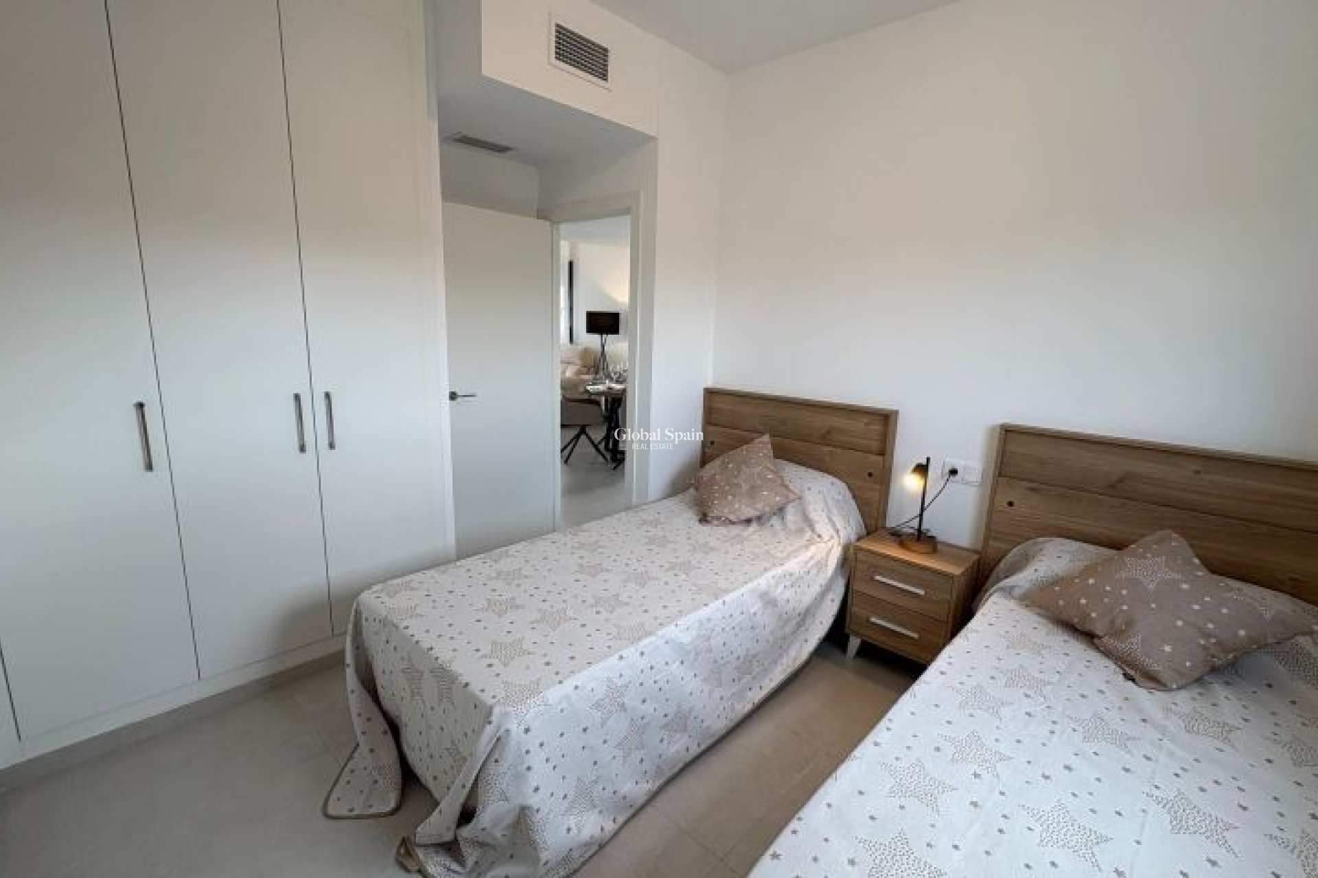 Resale - APARTMENT -
ORIHUELA COSTA - Costa Blanca