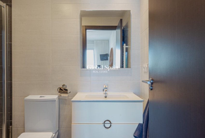 Resale - APARTMENT -
ORIHUELA COSTA - Costa Blanca