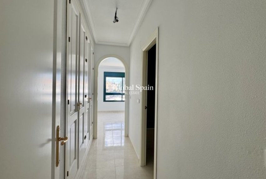 Resale - APARTMENT -
ORIHUELA COSTA - Costa Blanca