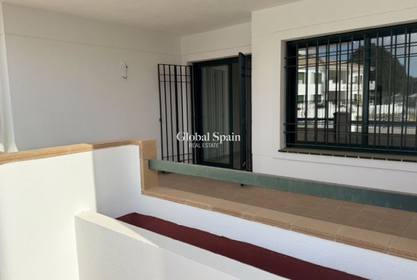Resale - APARTMENT -
ORIHUELA COSTA - Costa Blanca