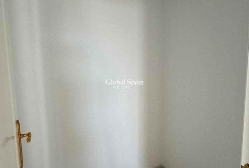 Resale - APARTMENT -
ORIHUELA COSTA - Costa Blanca