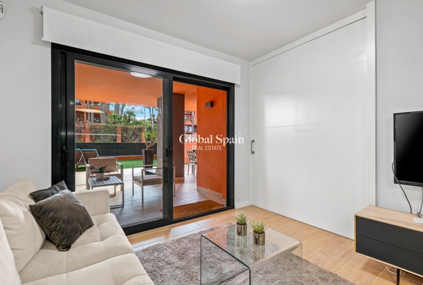 Resale - APARTMENT -
ORIHUELA COSTA - Costa Blanca