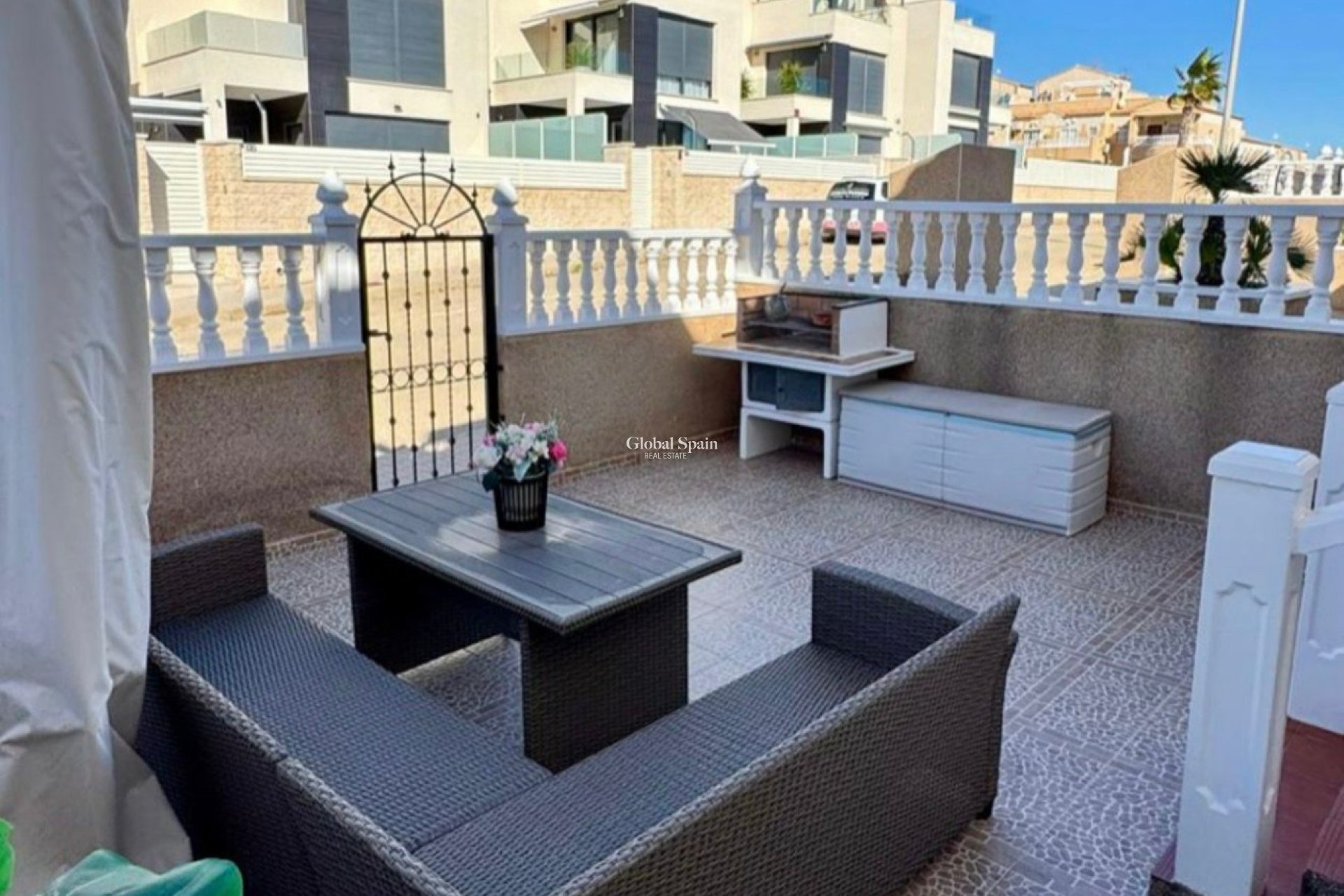 Resale - APARTMENT -
ORIHUELA COSTA - Costa Blanca