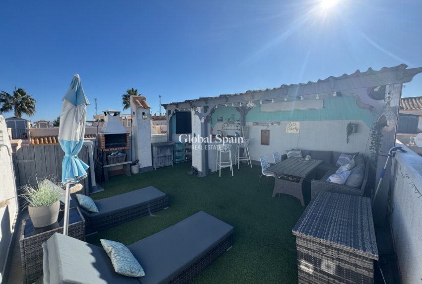 Resale - APARTMENT -
ORIHUELA COSTA - Costa Blanca
