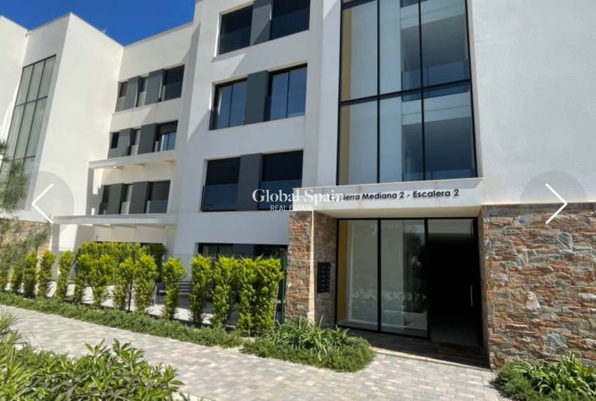 Resale - APARTMENT -
ORIHUELA COSTA - Costa Blanca