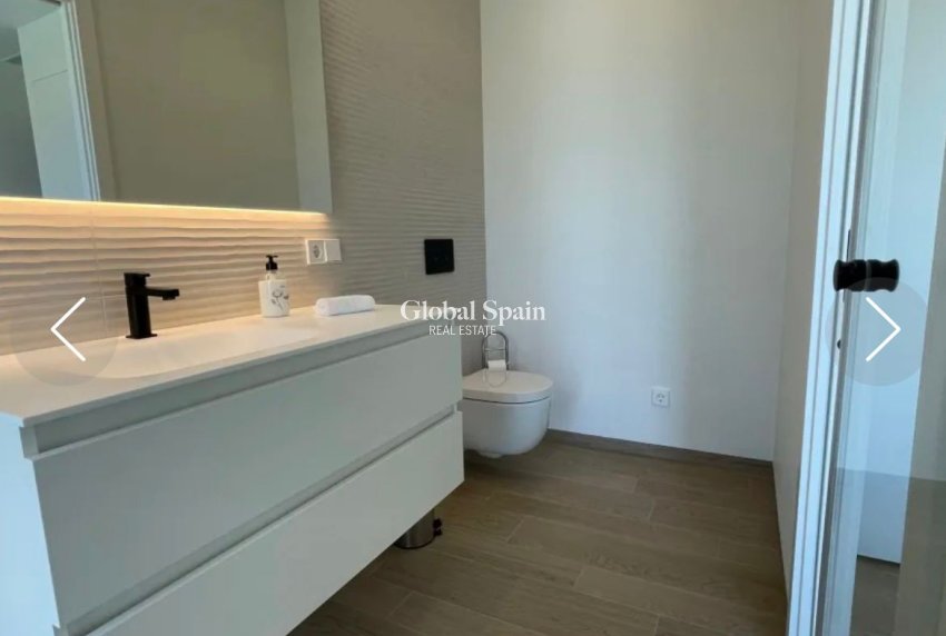 Resale - APARTMENT -
ORIHUELA COSTA - Costa Blanca