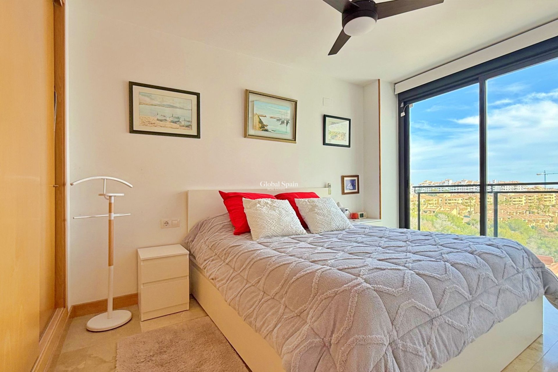 Resale - APARTMENT -
ORIHUELA COSTA - Costa Blanca