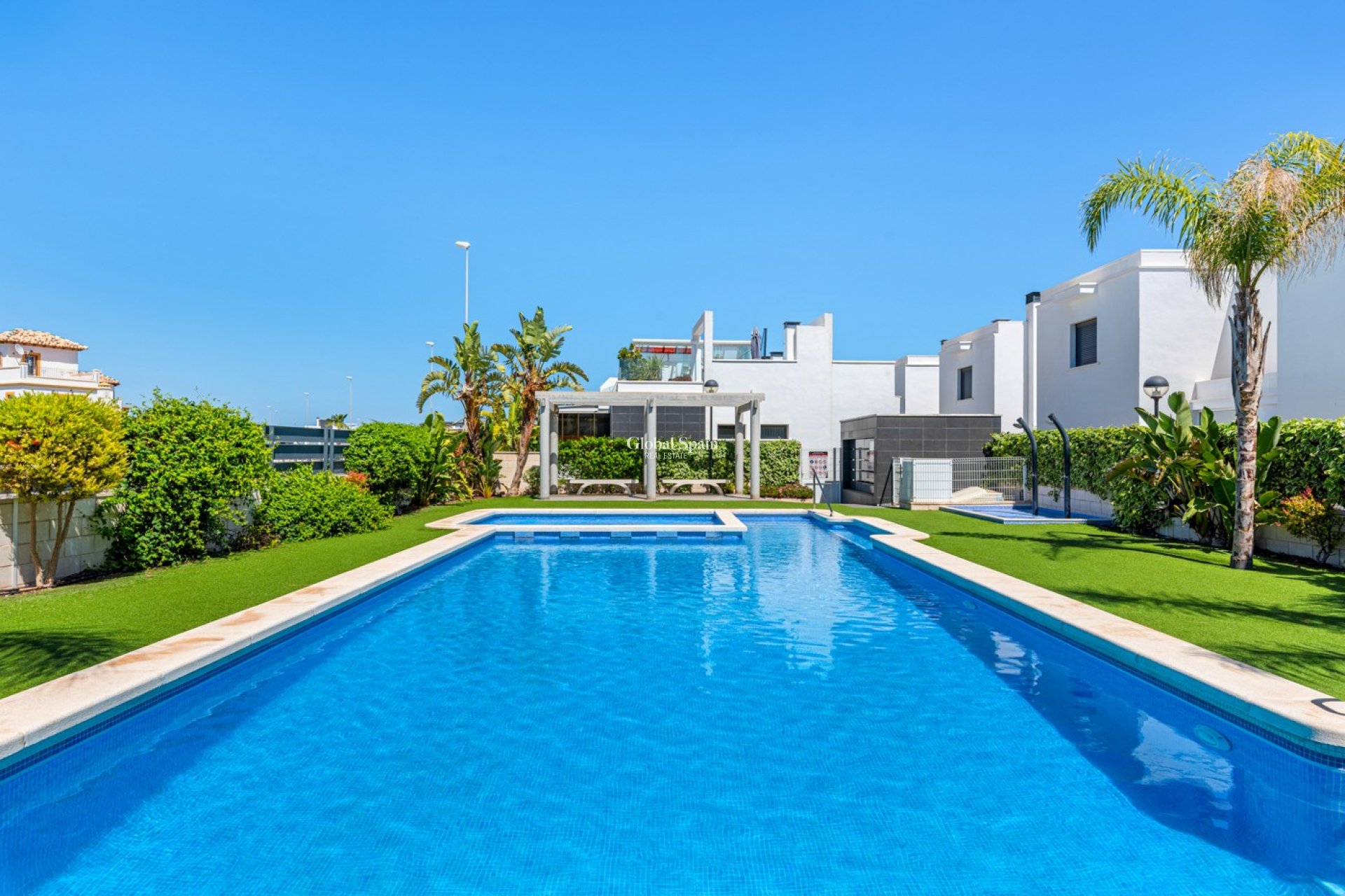 Resale - APARTMENT -
ORIHUELA COSTA - Costa Blanca
