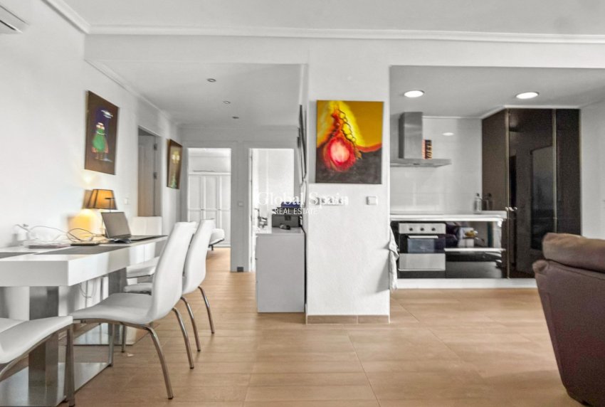 Resale - APARTMENT -
ORIHUELA COSTA - Costa Blanca