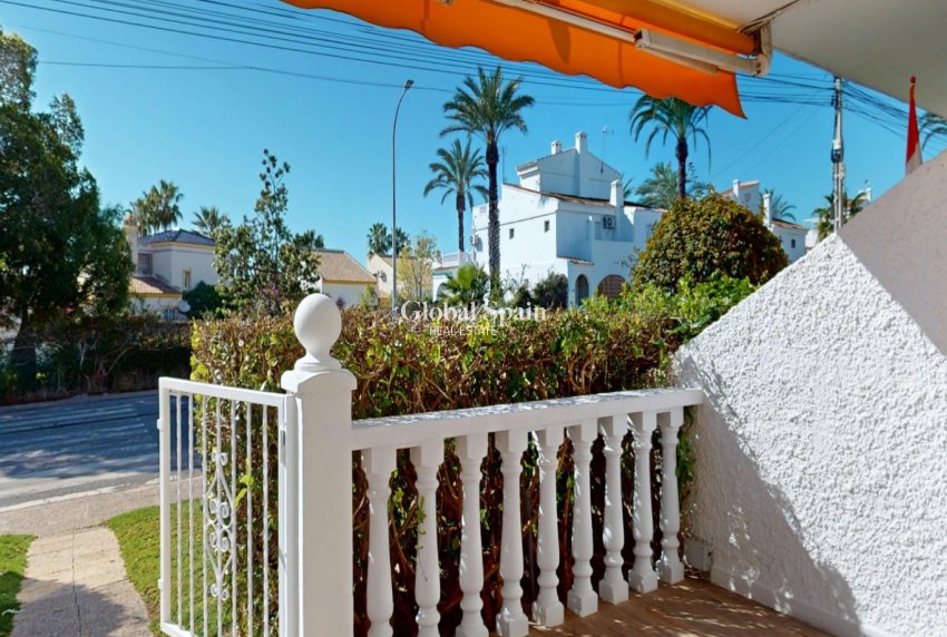 Resale - APARTMENT -
ORIHUELA COSTA - Costa Blanca