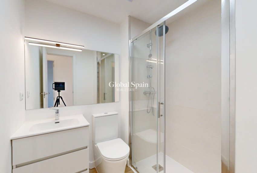 Resale - APARTMENT -
ORIHUELA COSTA - Costa Blanca