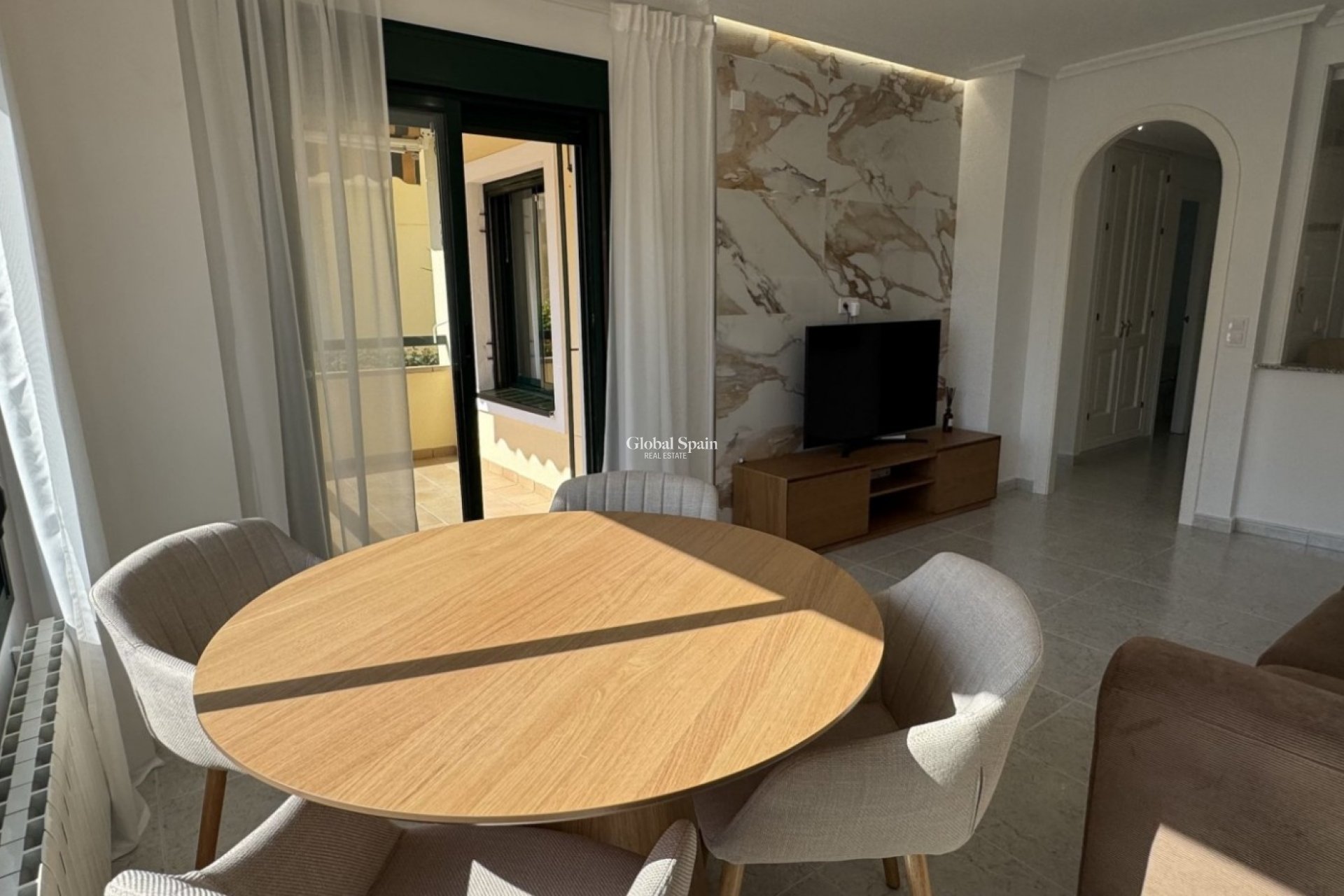 Resale - APARTMENT -
ORIHUELA COSTA - Costa Blanca