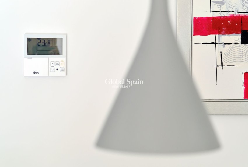 Resale - APARTMENT -
ORIHUELA COSTA - Costa Blanca