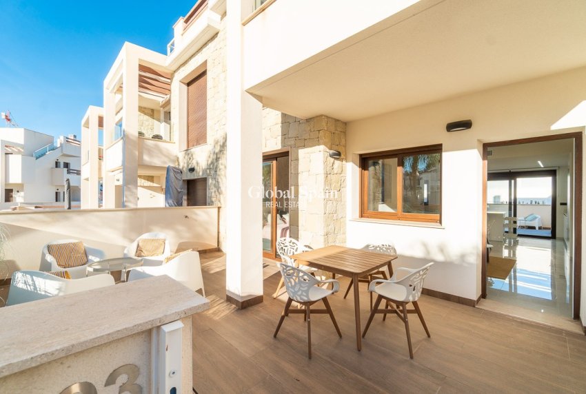 Resale - APARTMENT -
ORIHUELA COSTA - Costa Blanca