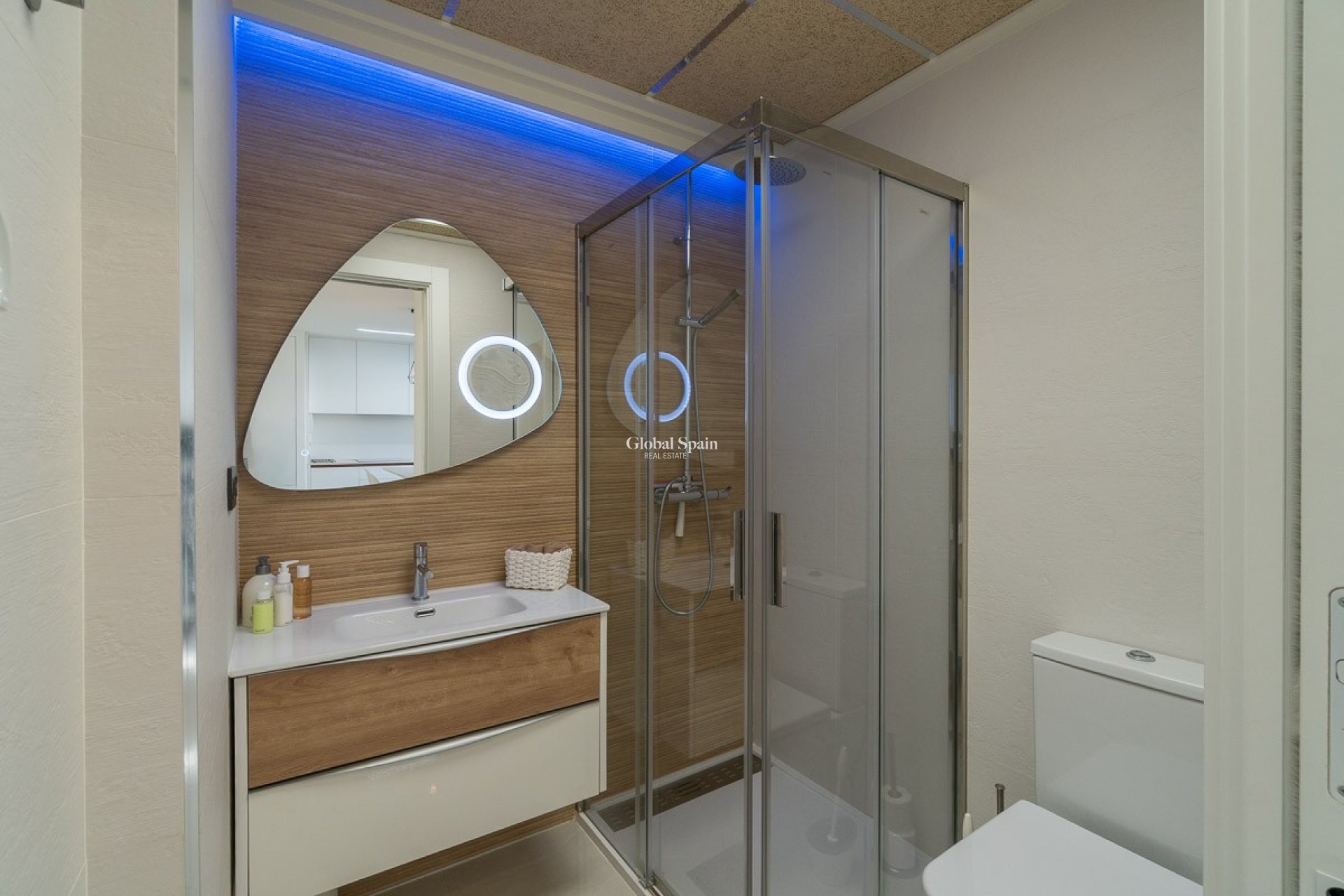 Resale - APARTMENT -
ORIHUELA COSTA - Costa Blanca