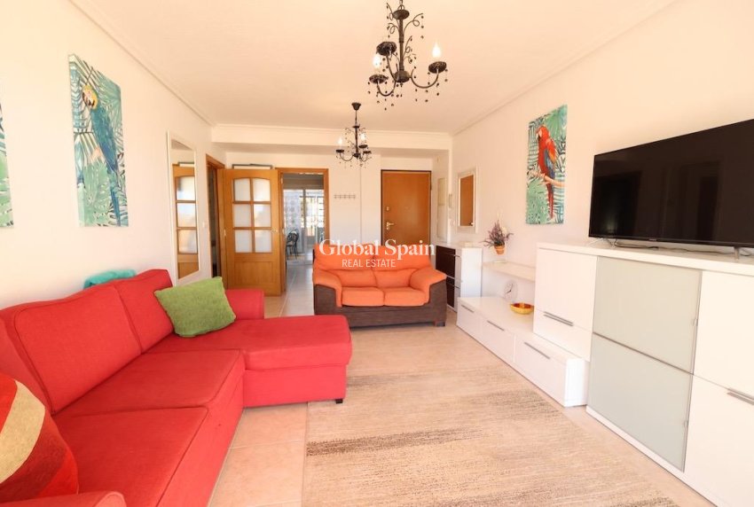 Resale - APARTMENT -
ORIHUELA COSTA - Costa Blanca