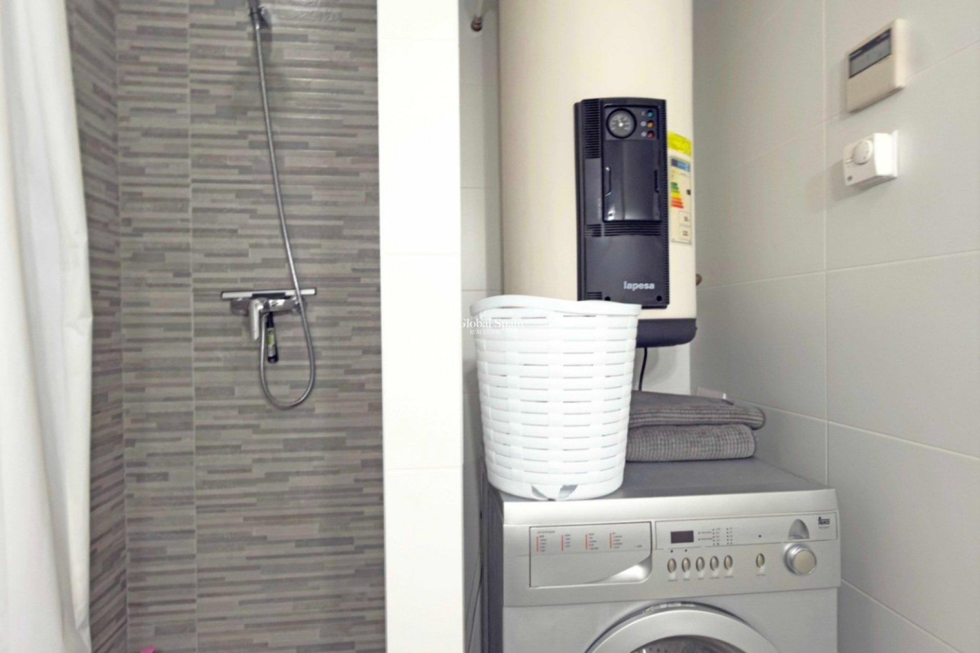 Resale - APARTMENT -
ORIHUELA COSTA - Costa Blanca