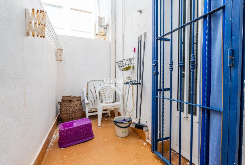 Resale - APARTMENT -
ORIHUELA COSTA - Costa Blanca