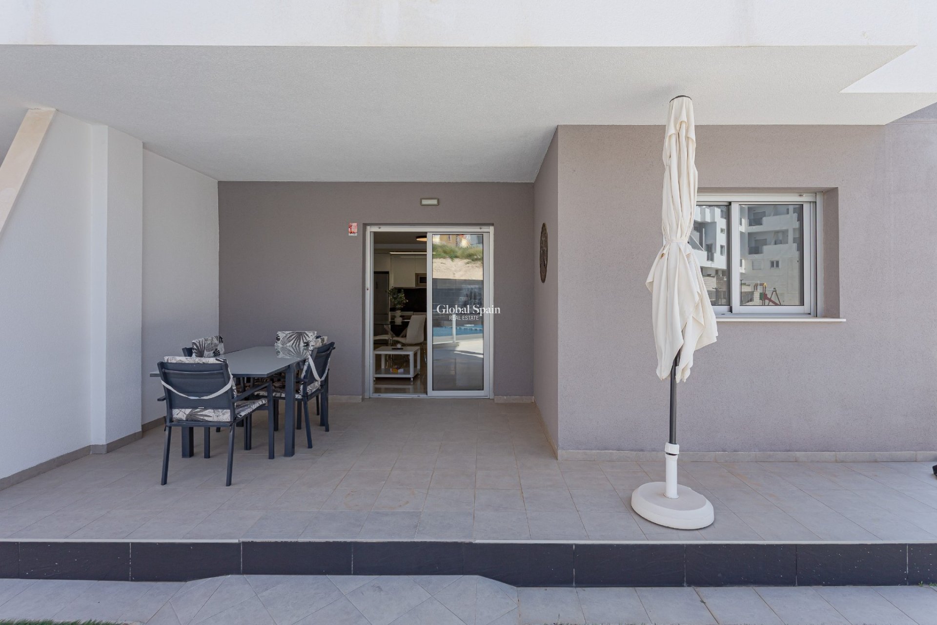 Resale - APARTMENT -
ORIHUELA COSTA - Costa Blanca