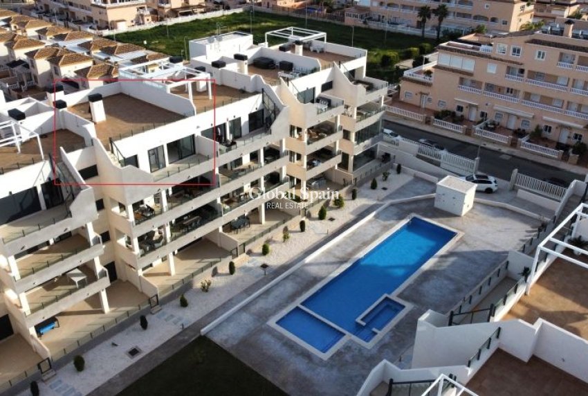 Resale - APARTMENT -
ORIHUELA COSTA - Costa Blanca