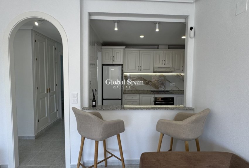 Resale - APARTMENT -
ORIHUELA COSTA - Costa Blanca