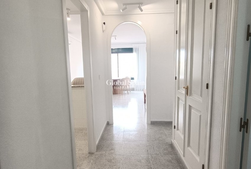 Resale - APARTMENT -
ORIHUELA COSTA - Costa Blanca