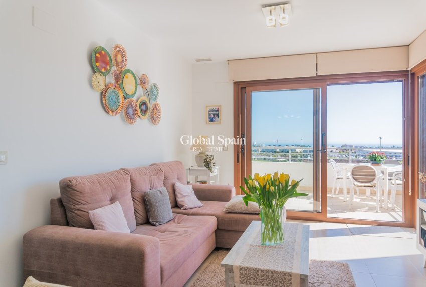 Resale - APARTMENT -
ORIHUELA COSTA - Costa Blanca