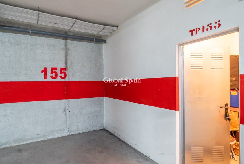 Resale - APARTMENT -
ORIHUELA COSTA - Costa Blanca