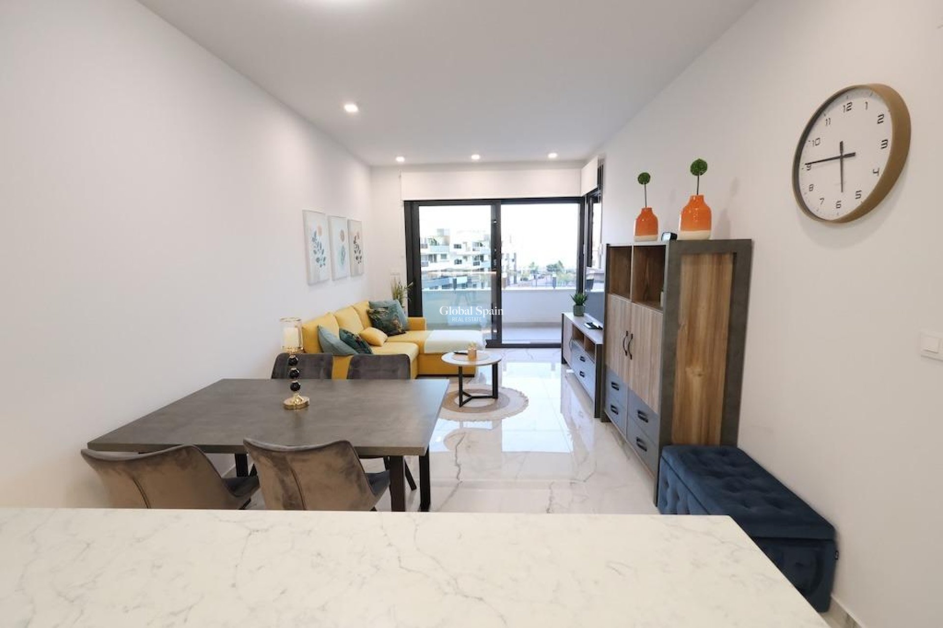 Resale - APARTMENT -
ORIHUELA COSTA - Costa Blanca