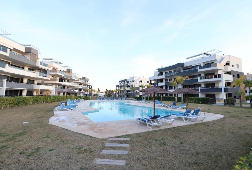 Resale - APARTMENT -
ORIHUELA COSTA - Costa Blanca