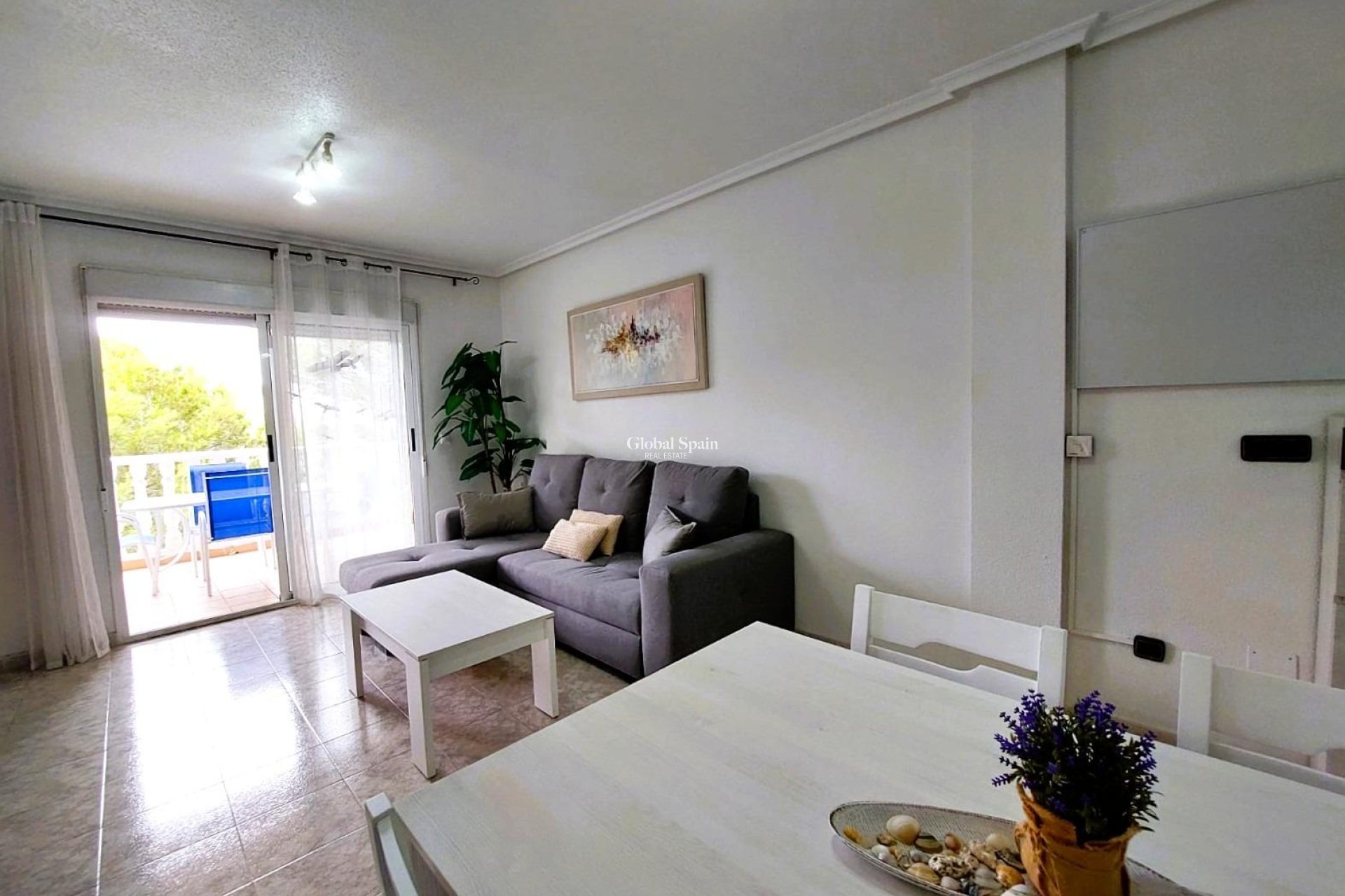 Resale - APARTMENT -
ORIHUELA COSTA - Costa Blanca