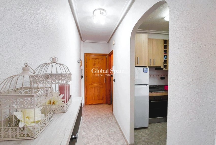 Resale - APARTMENT -
ORIHUELA COSTA - Costa Blanca