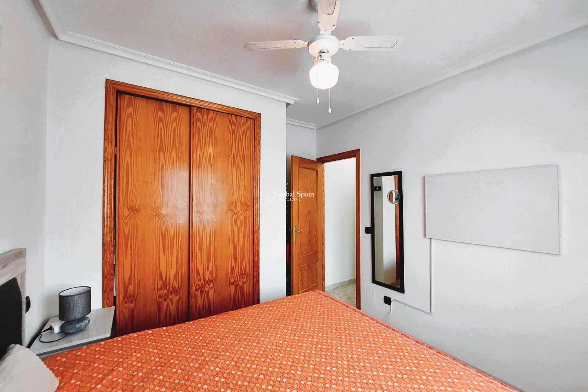 Resale - APARTMENT -
ORIHUELA COSTA - Costa Blanca