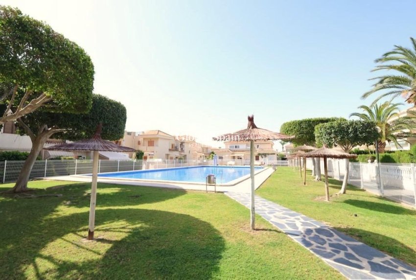 Resale - APARTMENT -
ORIHUELA COSTA - Costa Blanca
