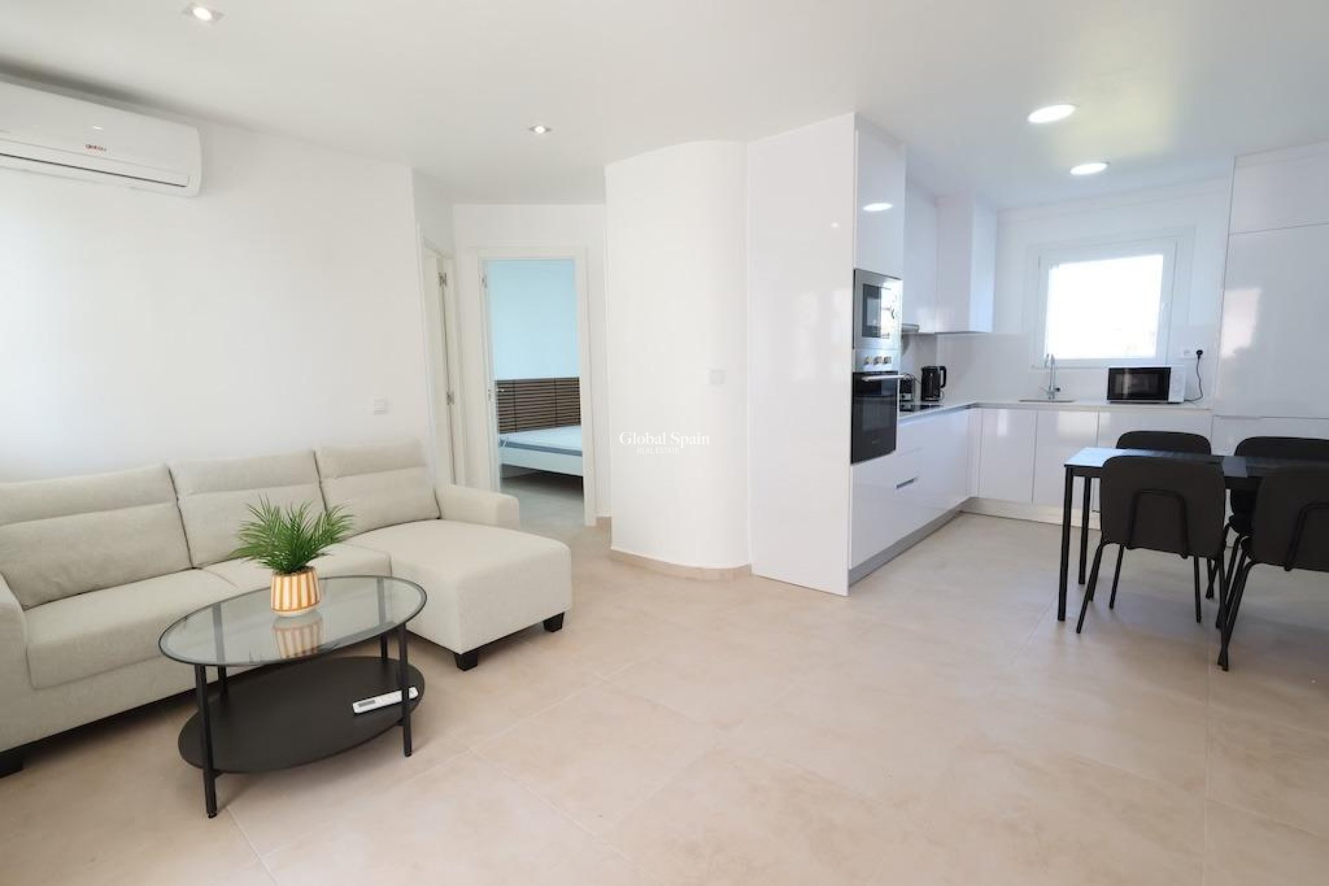 Resale - APARTMENT -
ORIHUELA COSTA - Costa Blanca