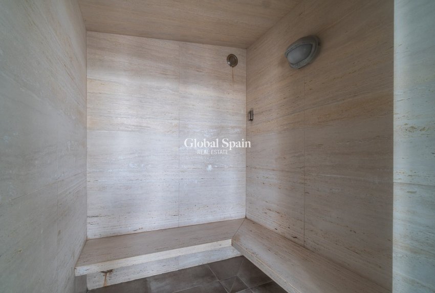 Resale - APARTMENT -
ORIHUELA COSTA - Costa Blanca