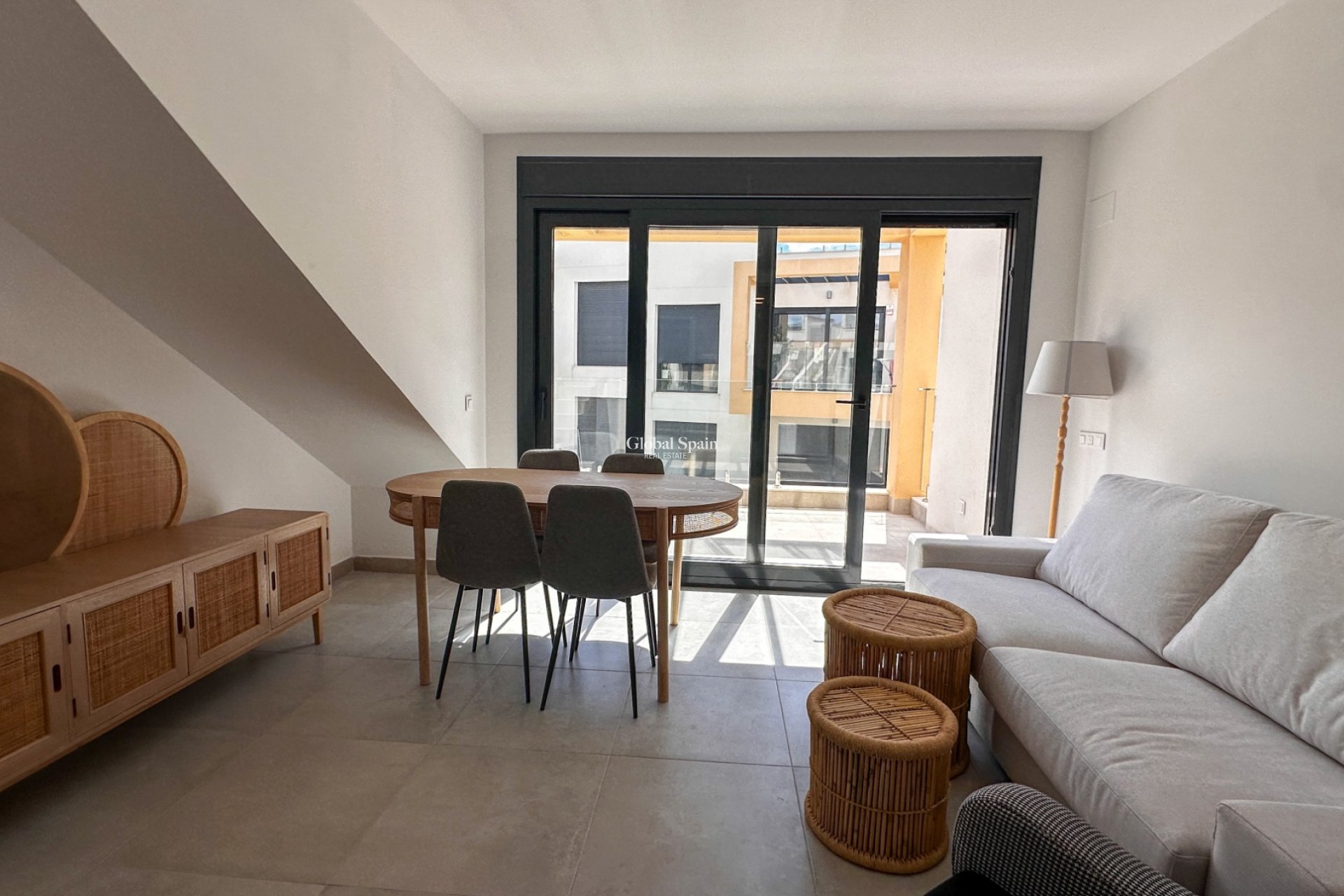 Resale - APARTMENT -
ORIHUELA COSTA - Costa Blanca