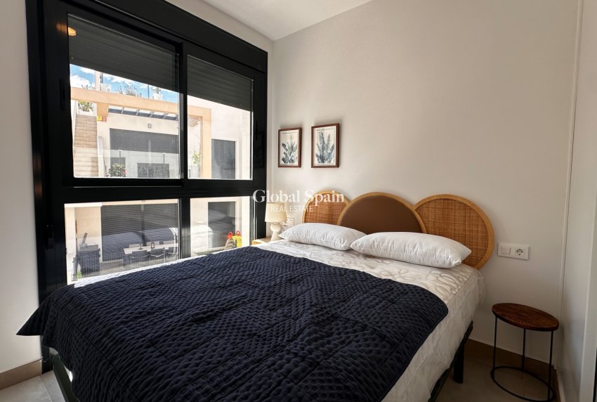 Resale - APARTMENT -
ORIHUELA COSTA - Costa Blanca