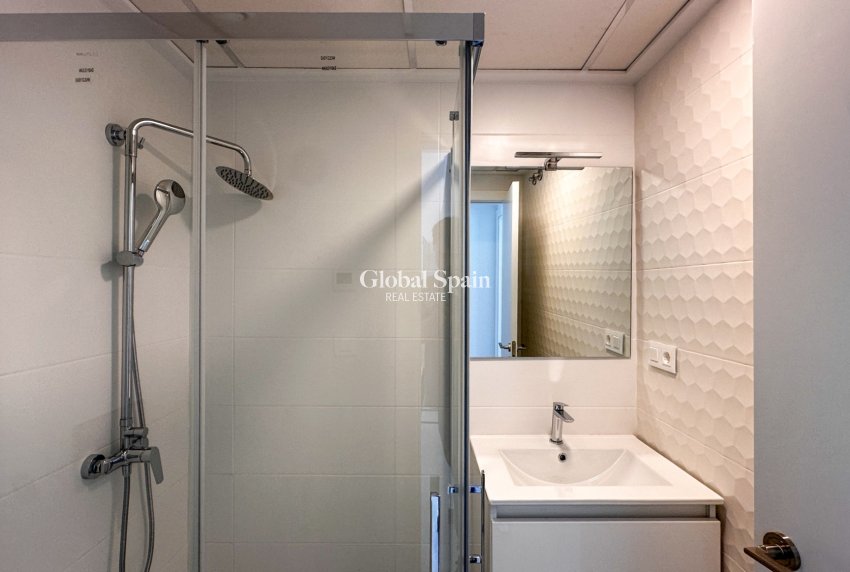 Resale - APARTMENT -
ORIHUELA COSTA - Costa Blanca