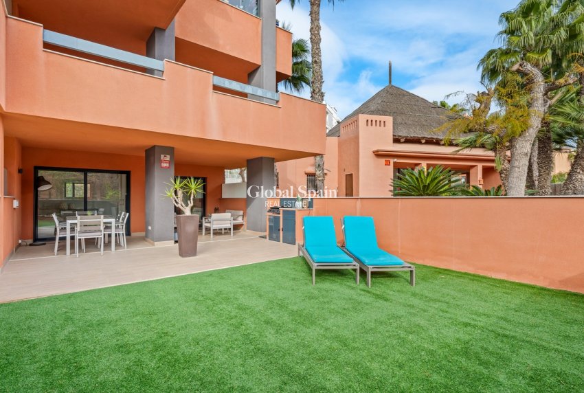 Resale - APARTMENT -
ORIHUELA COSTA - Costa Blanca