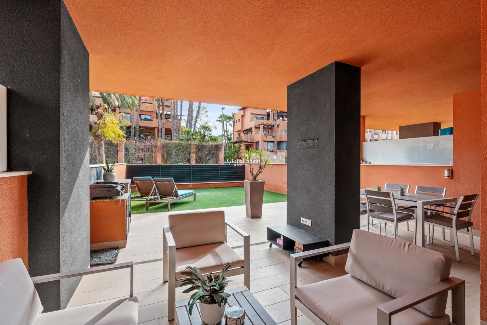 Resale - APARTMENT -
ORIHUELA COSTA - Costa Blanca
