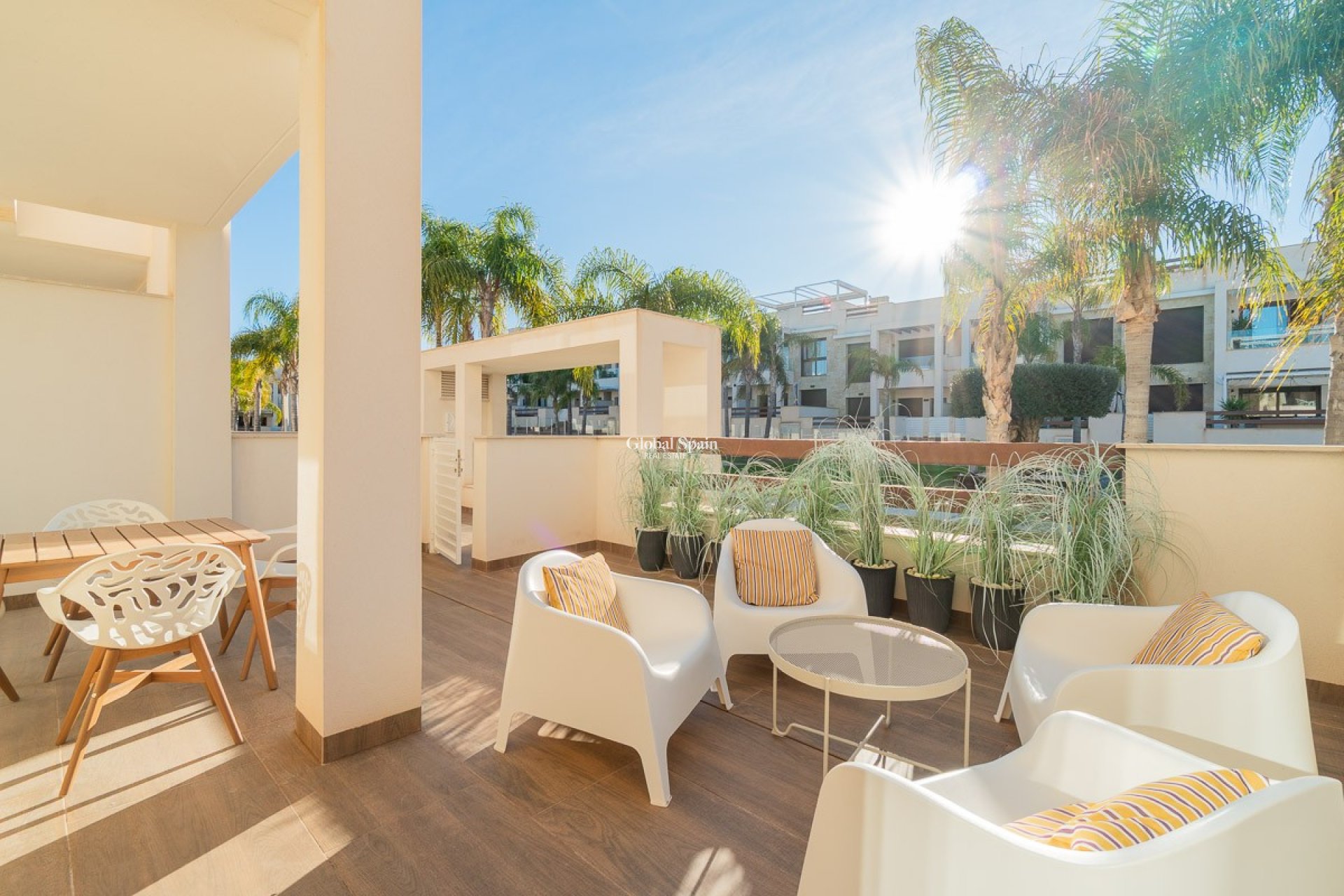Resale - APARTMENT -
ORIHUELA COSTA - Costa Blanca