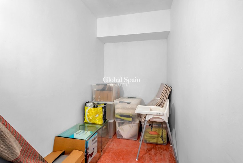 Resale - APARTMENT -
ORIHUELA COSTA - Costa Blanca