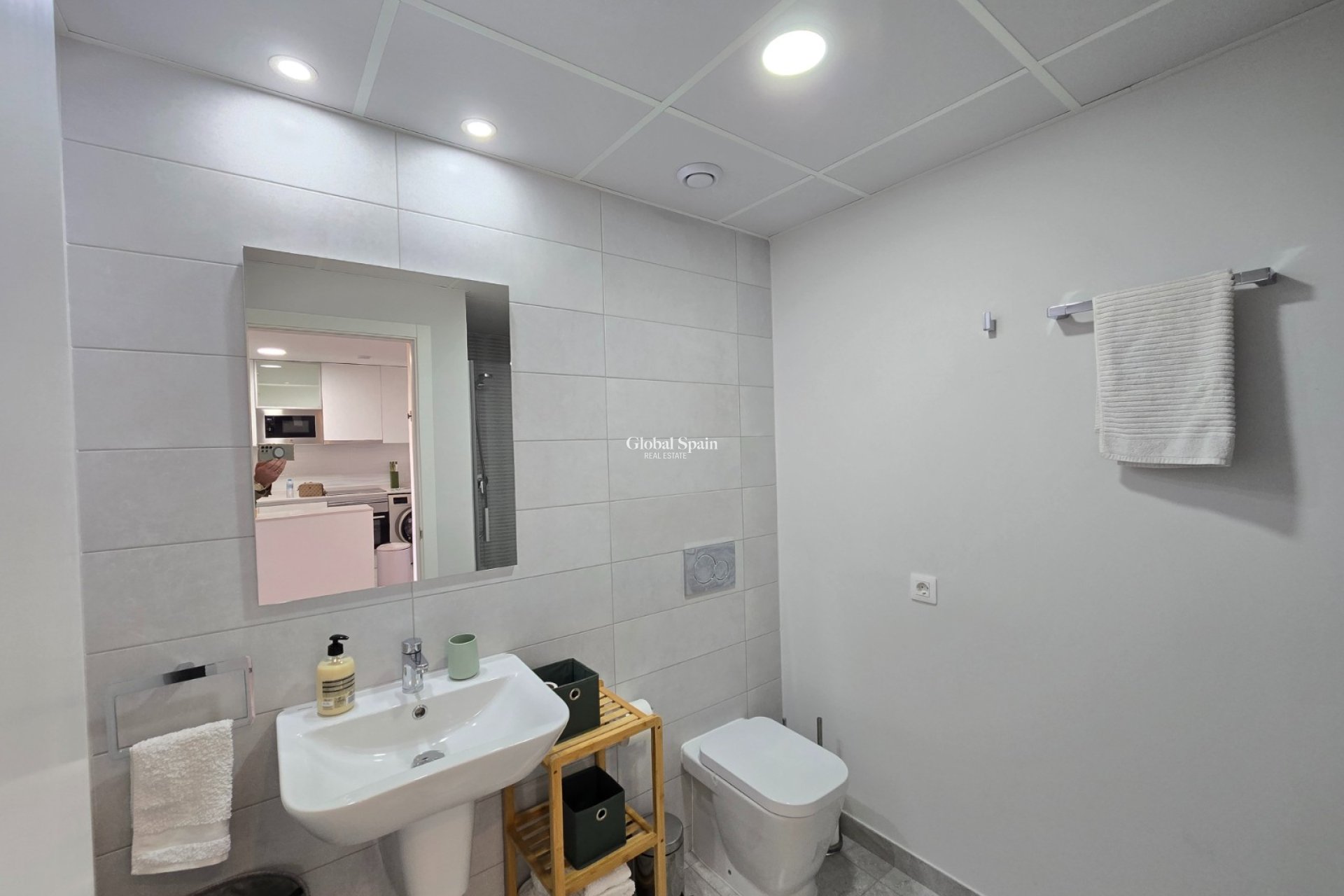 Resale - APARTMENT -
ORIHUELA COSTA - Costa Blanca