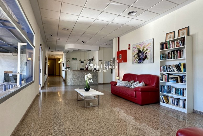 Resale - APARTMENT -
ORIHUELA COSTA - Costa Blanca