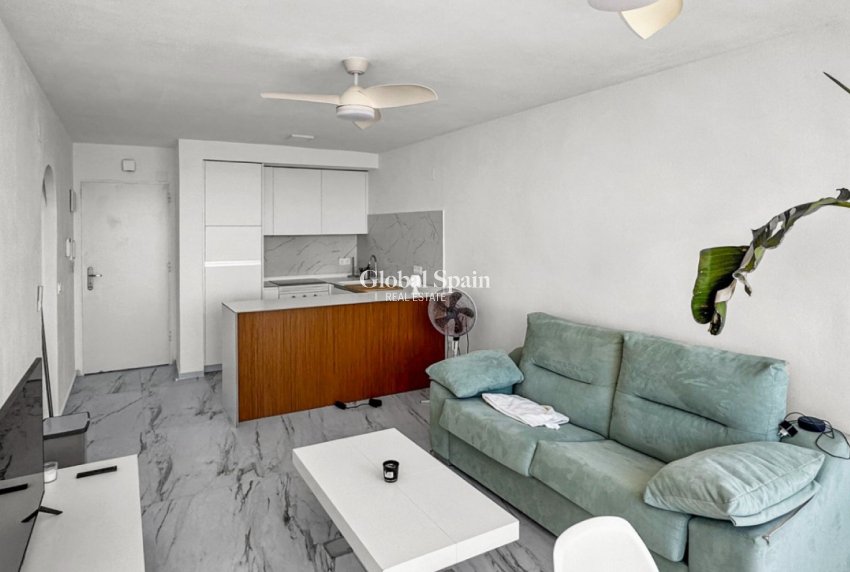Resale - APARTMENT -
ORIHUELA COSTA - Costa Blanca