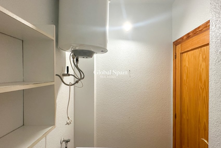 Resale - APARTMENT -
ORIHUELA COSTA - Costa Blanca