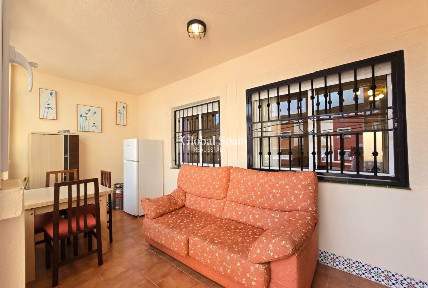 Resale - APARTMENT -
ORIHUELA COSTA - Costa Blanca