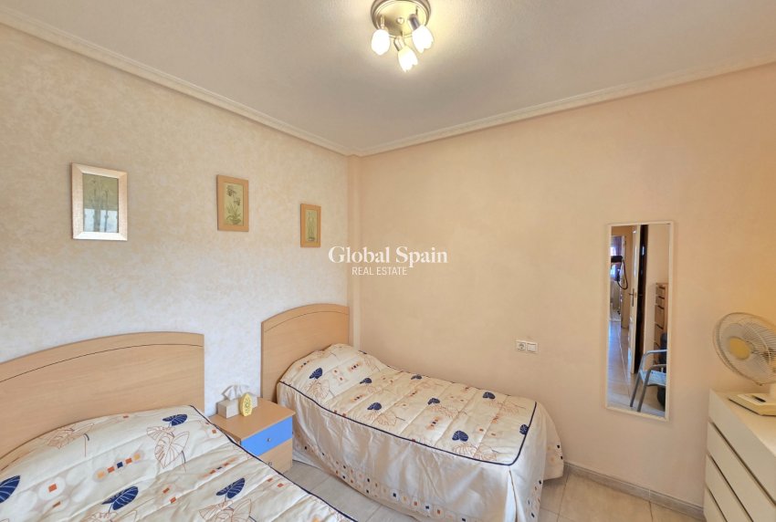 Resale - APARTMENT -
ORIHUELA COSTA - Costa Blanca